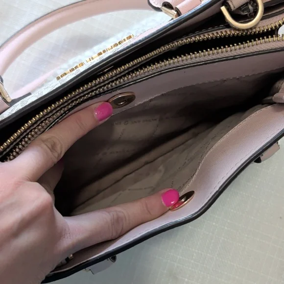 Michael Kors Satchel/Crossbody Bag - Picture 8 of 9